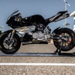 Descubre los frenos de alto rendimiento en las motos de pista